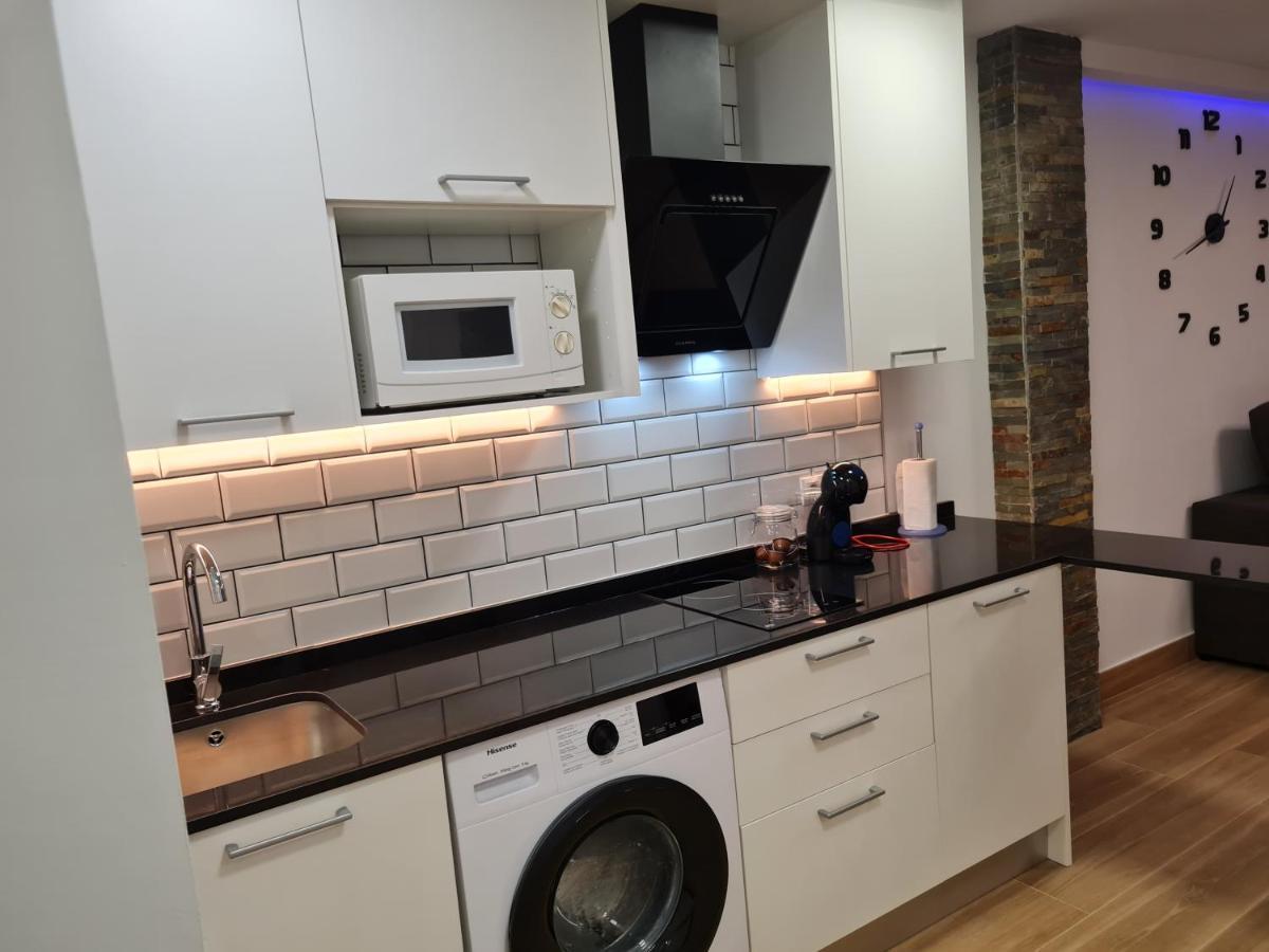 Hany Ducado 2-i Apartment *